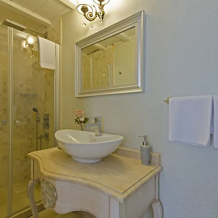 Hotel Roka Tas
